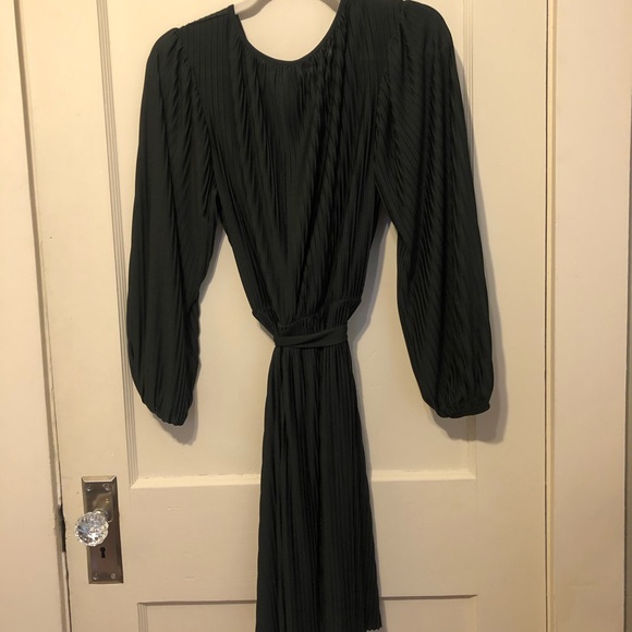 NWT H&M pleated wrap dress - Picture 6 of 7